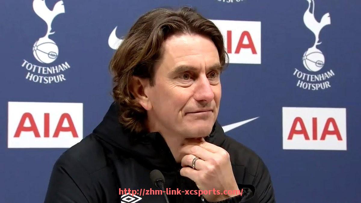 杏彩体育-法甲马赛主帅执教风格:分析马赛主帅的执教风格与战术理念